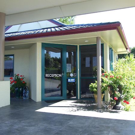 Belmont Motor Lodge Porirua Exterior photo